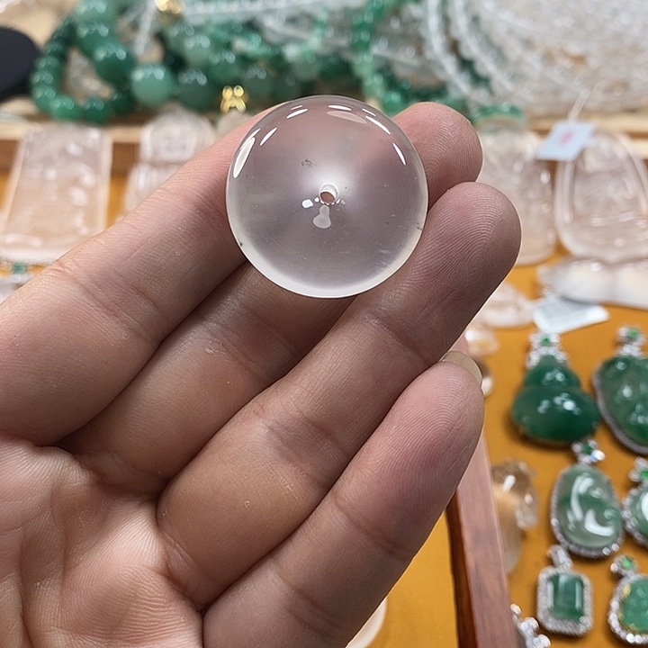 石英质玉平安扣未镶嵌小*兔