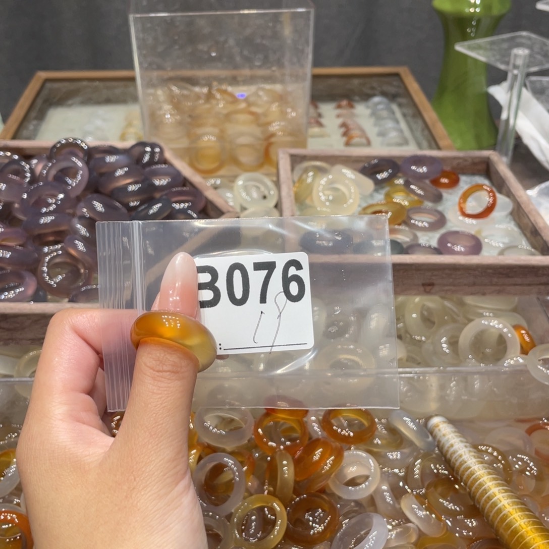 玛瑙/玉髓未镶嵌戒指076