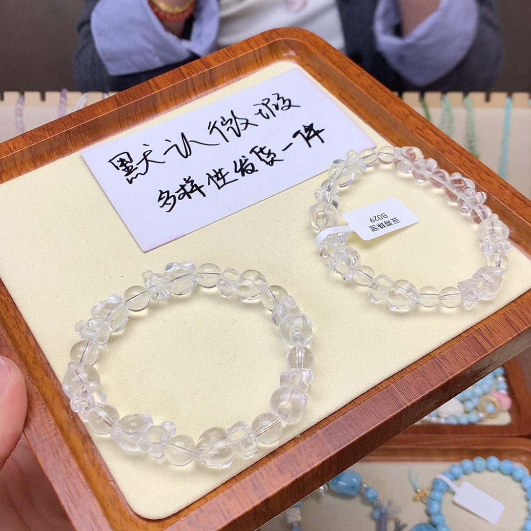 琥珀吊坠(不含链)未镶嵌