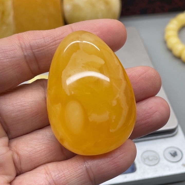 琥珀裸石未镶嵌蜜蜡