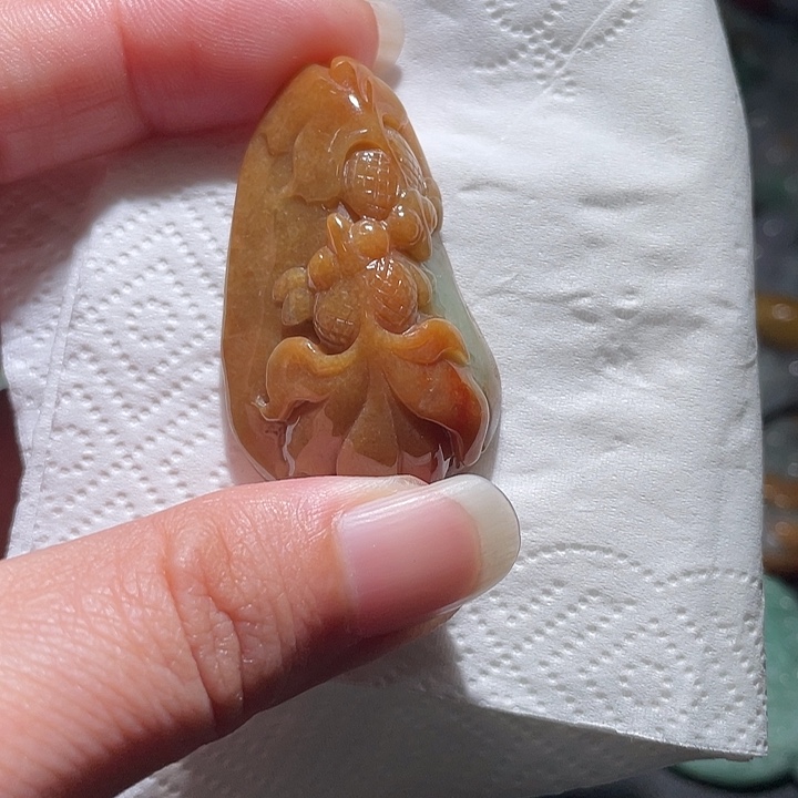 颈饰未镶嵌翡翠天