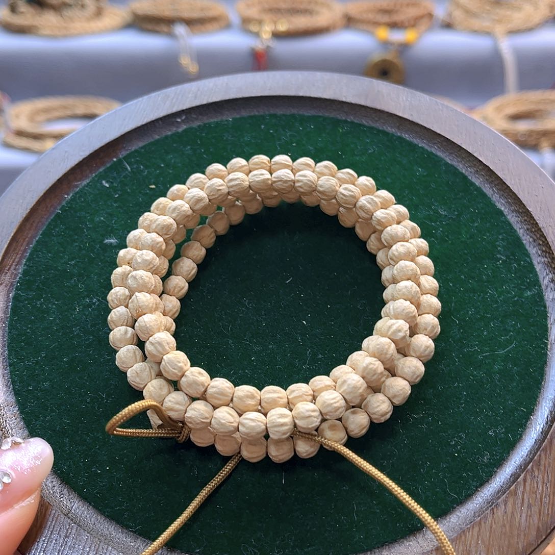 柏香籽/百香籽吊坠