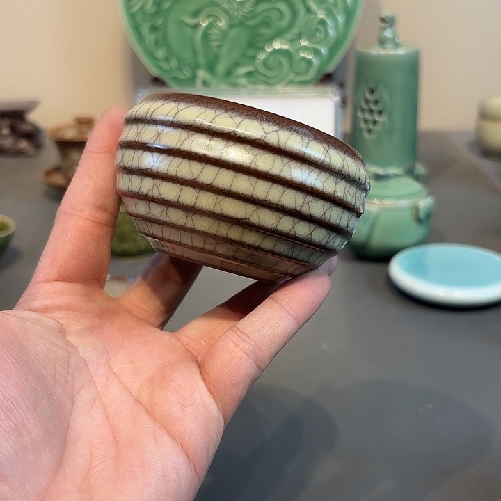 瓷片龙泉青瓷福利青瓷