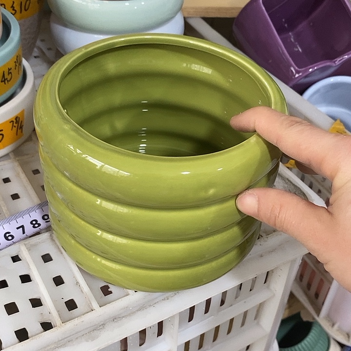 娟***儿4个陶盆有孔 瑕疵针孔漏釉介意勿拍外口 10外高9