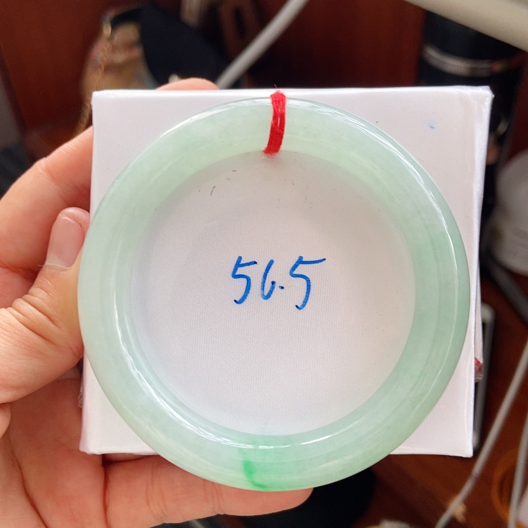 翡翠手镯未镶嵌11晴绿飘阳绿11