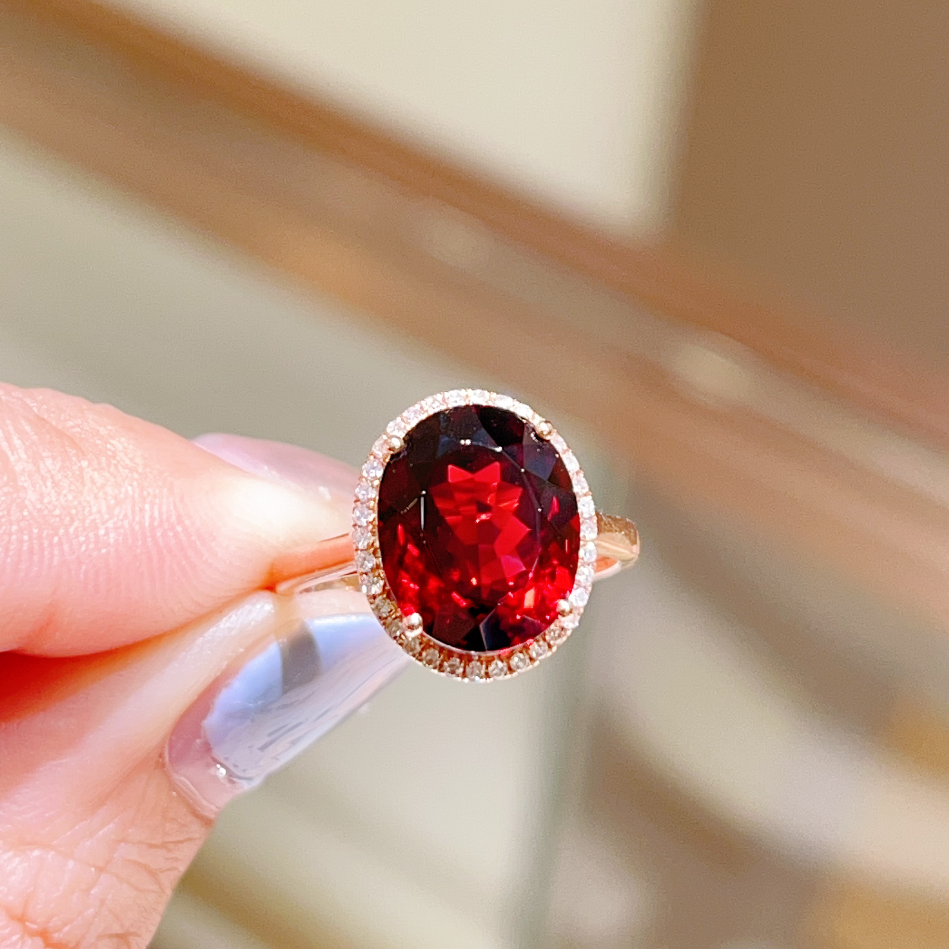 5.75ct 18k玫瑰金镶嵌石榴石戒指 3088