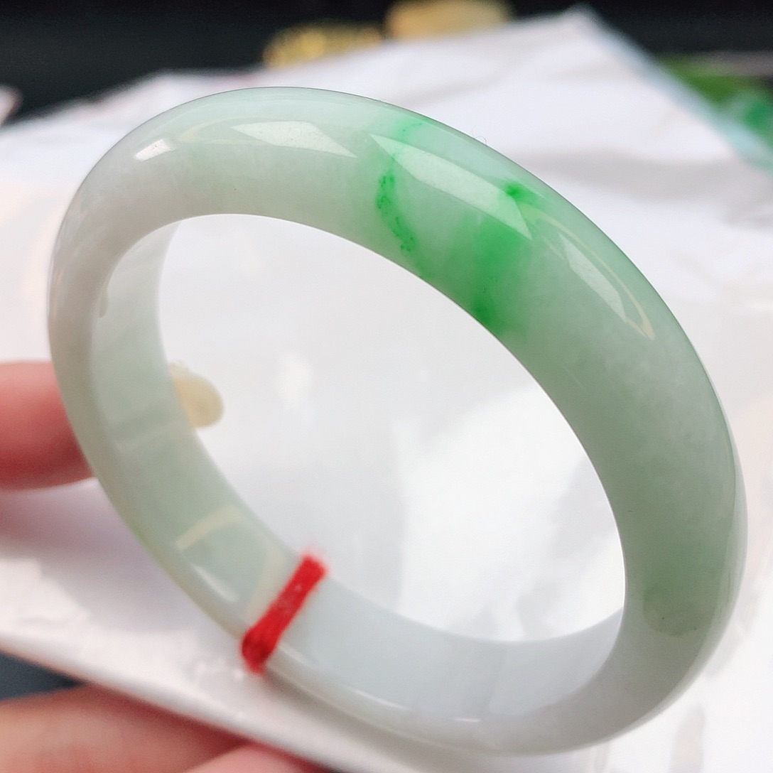 翡翠手镯未镶嵌54圈口480344