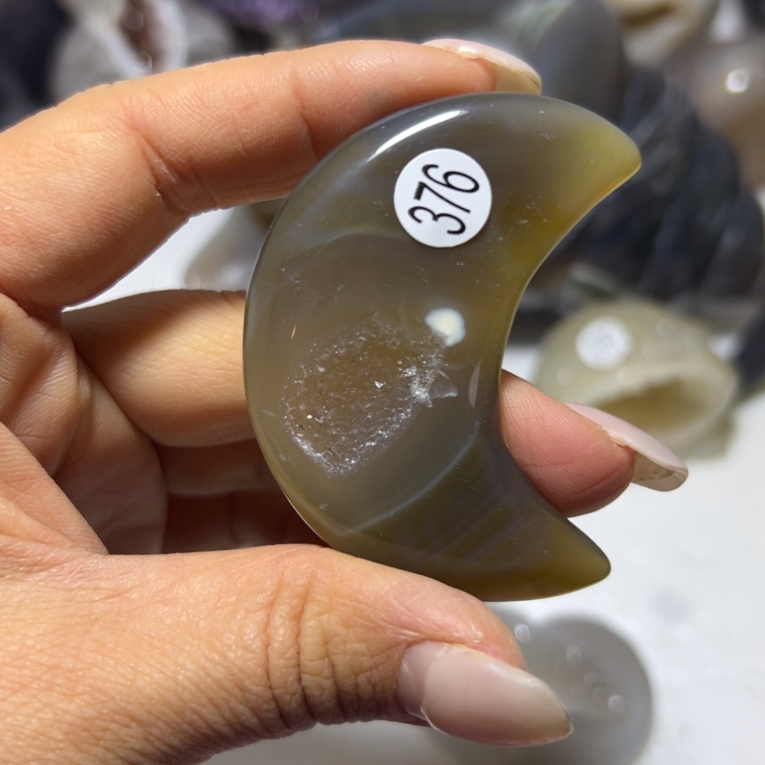 玛瑙/玉髓未镶嵌雕刻件