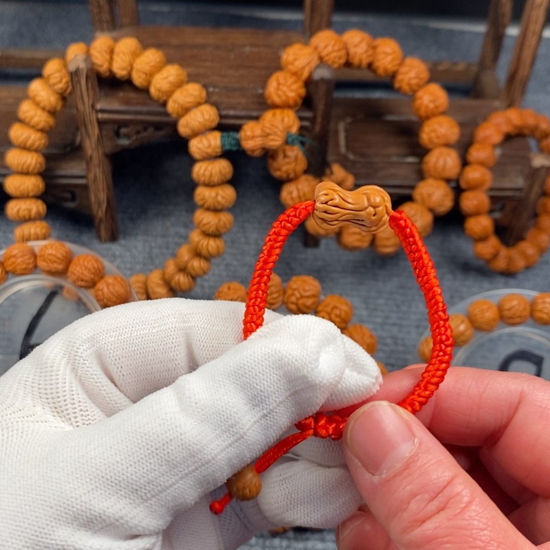 桃核手串4龙纹桃核红绳