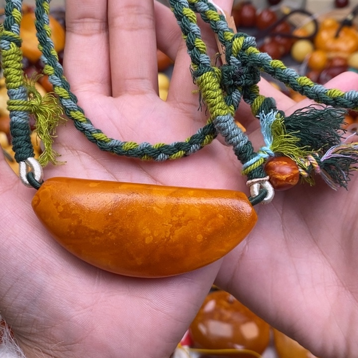 蜜蜡未镶嵌裸石蜜蜡L