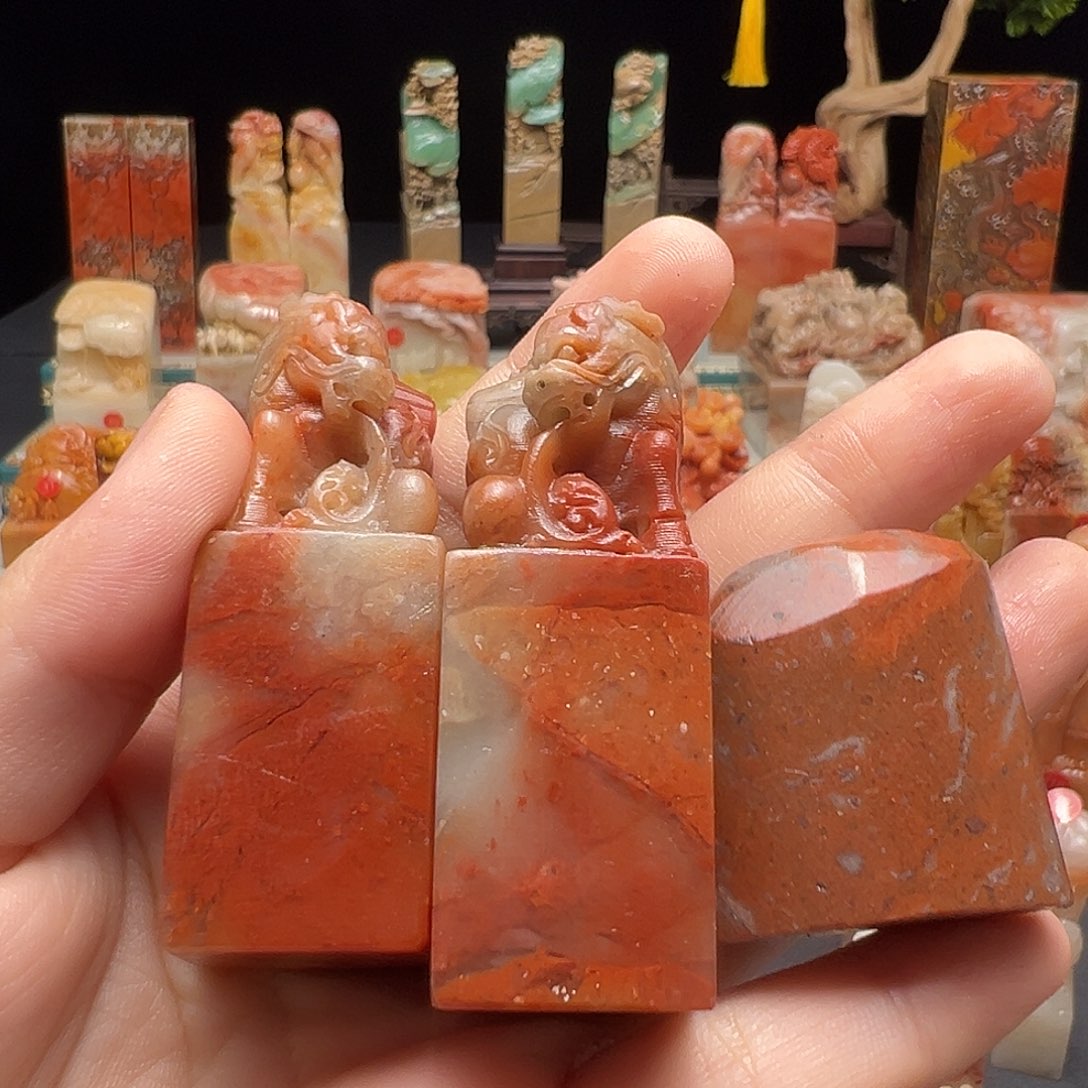 丛***笑寿山石印石手工制作