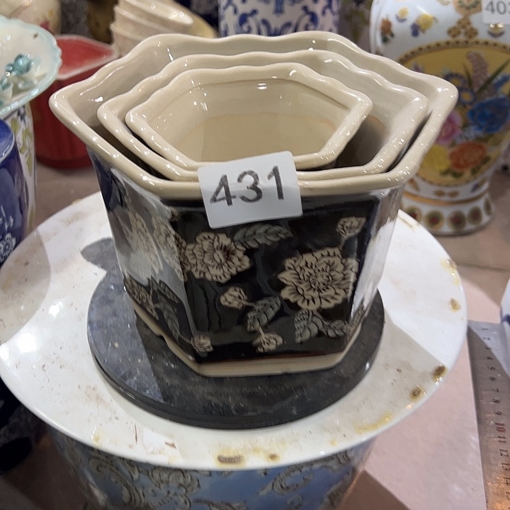 花***奴瓷片瑕。。。。。。。。。。。。。。。。。。