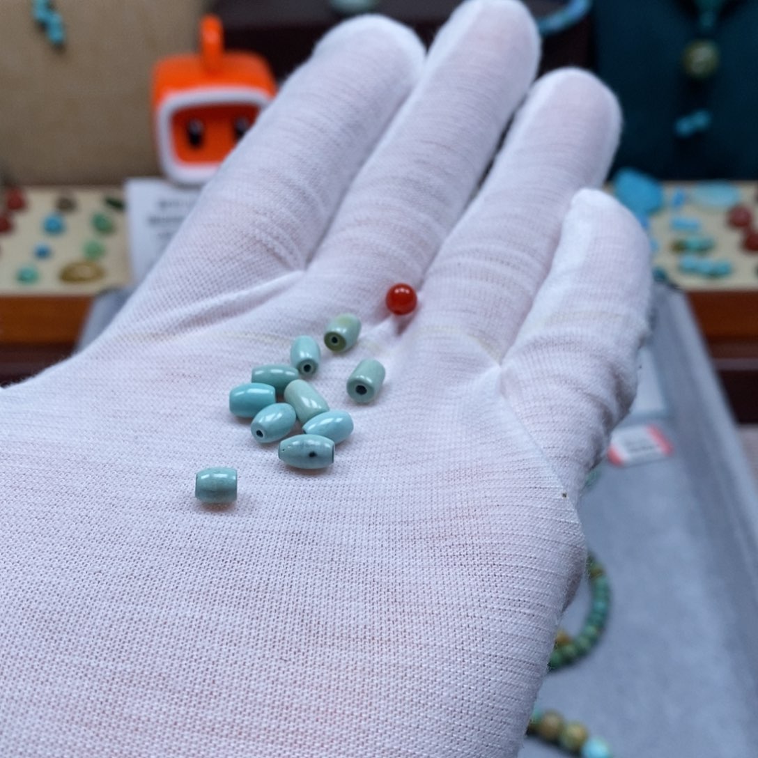 未镶嵌配饰南红玛瑙