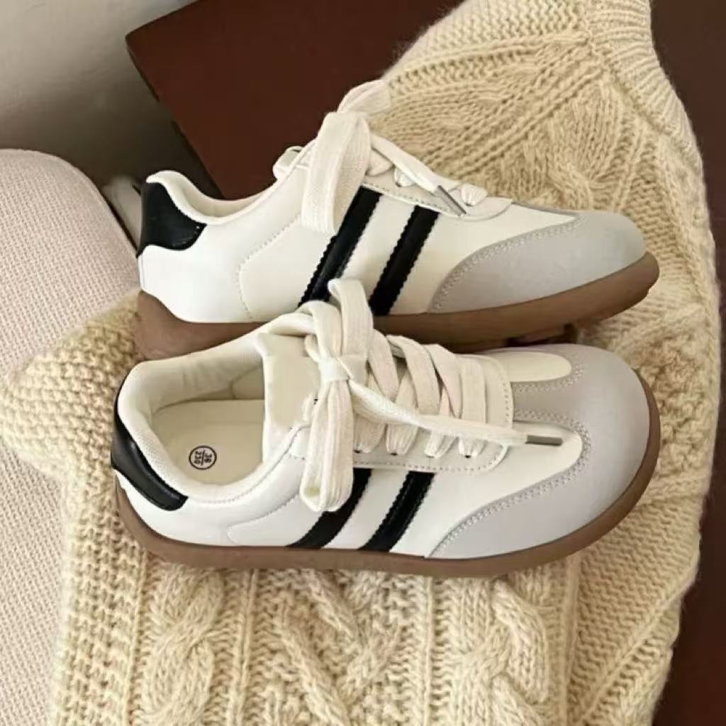 2025新款平底板鞋女春夏季圆头小众休闲百搭复古德训鞋-xy028