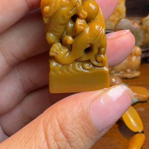 寿山石其他不*啊田黄印章