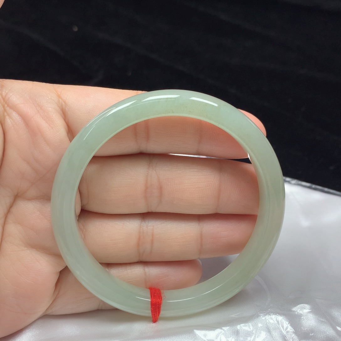 翡翠手镯未镶嵌正圈59