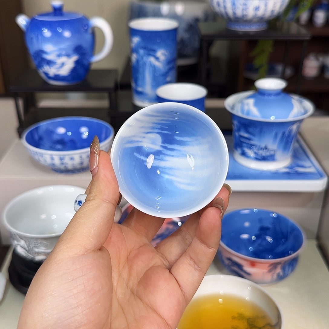 青花夜景杯杯手绘