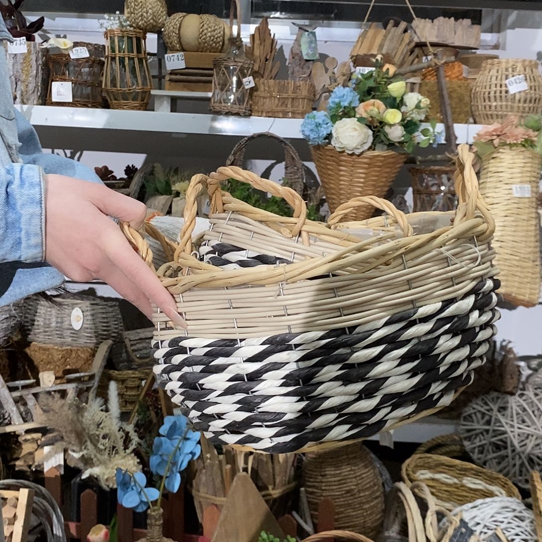 微瑕放漏不退不换花盆