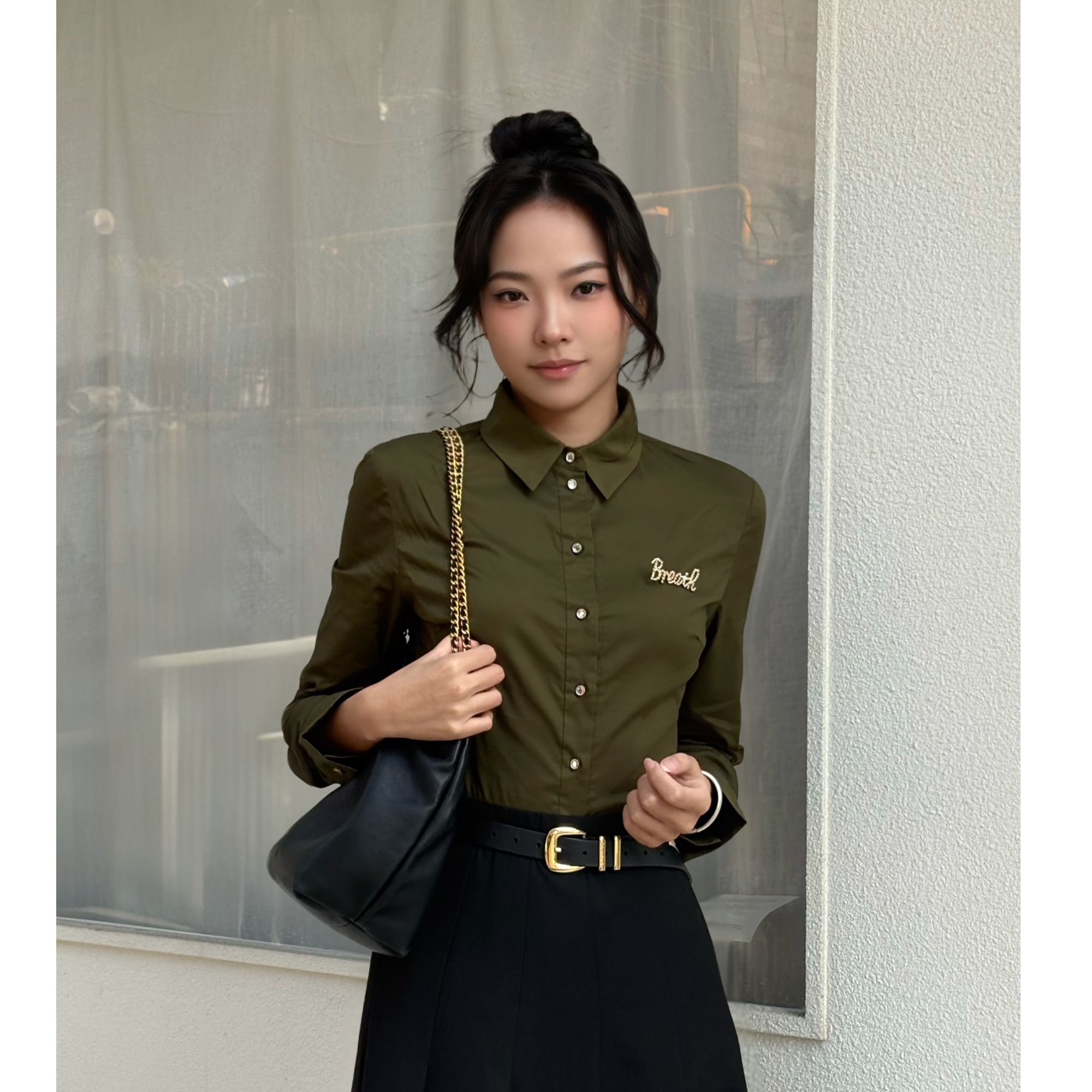 ‘青昀’哥弟冬季收腰百搭气质显瘦衬衫1300641-138439-001