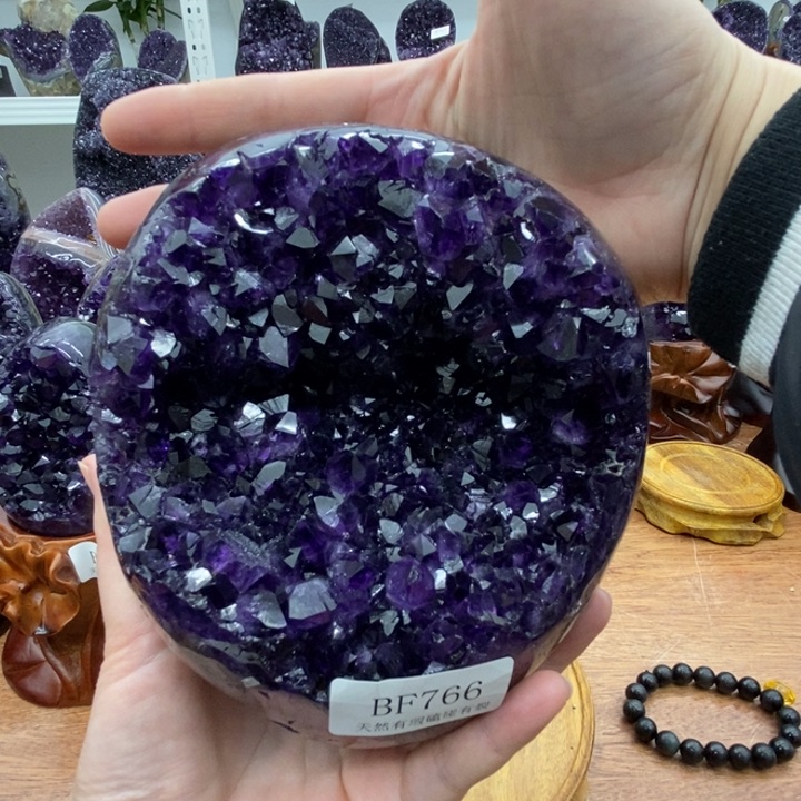 紫晶大型摆件（非配饰）未镶嵌