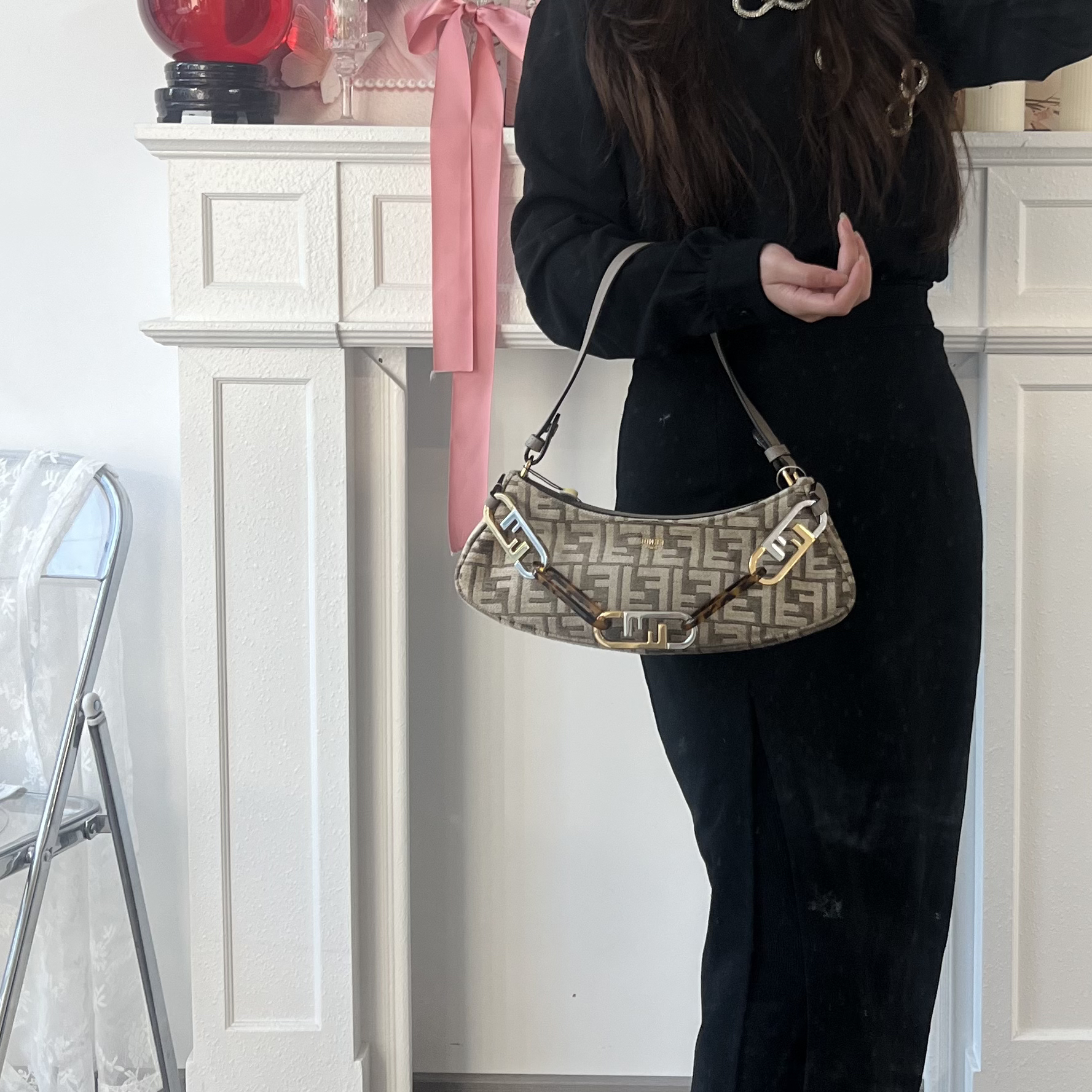 95新 FENDI/芬迪 fendi老花o'lock swing腋下单肩包