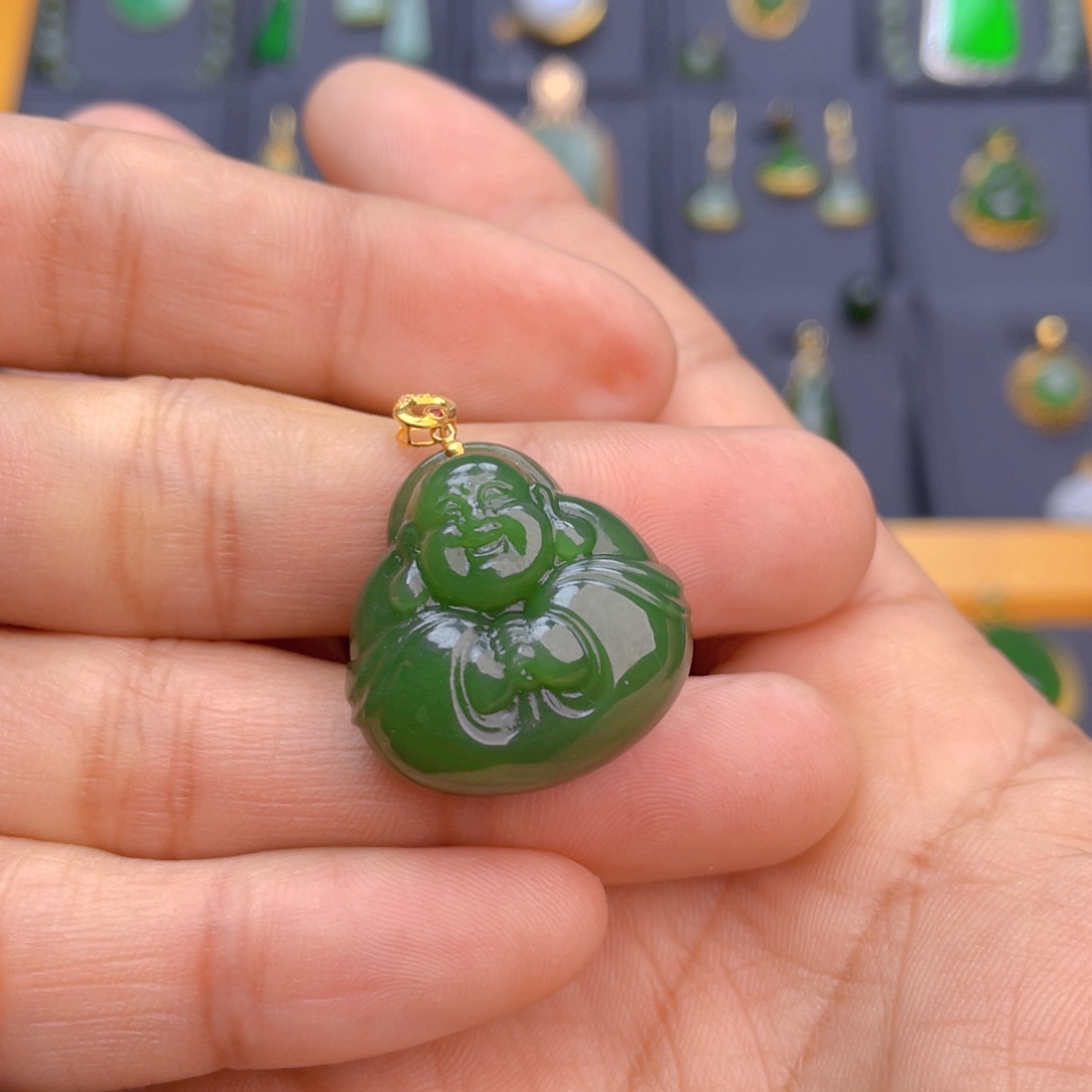和田玉（碧玉）吊坠(不含链)18K金镶嵌抱抱佛吊坠