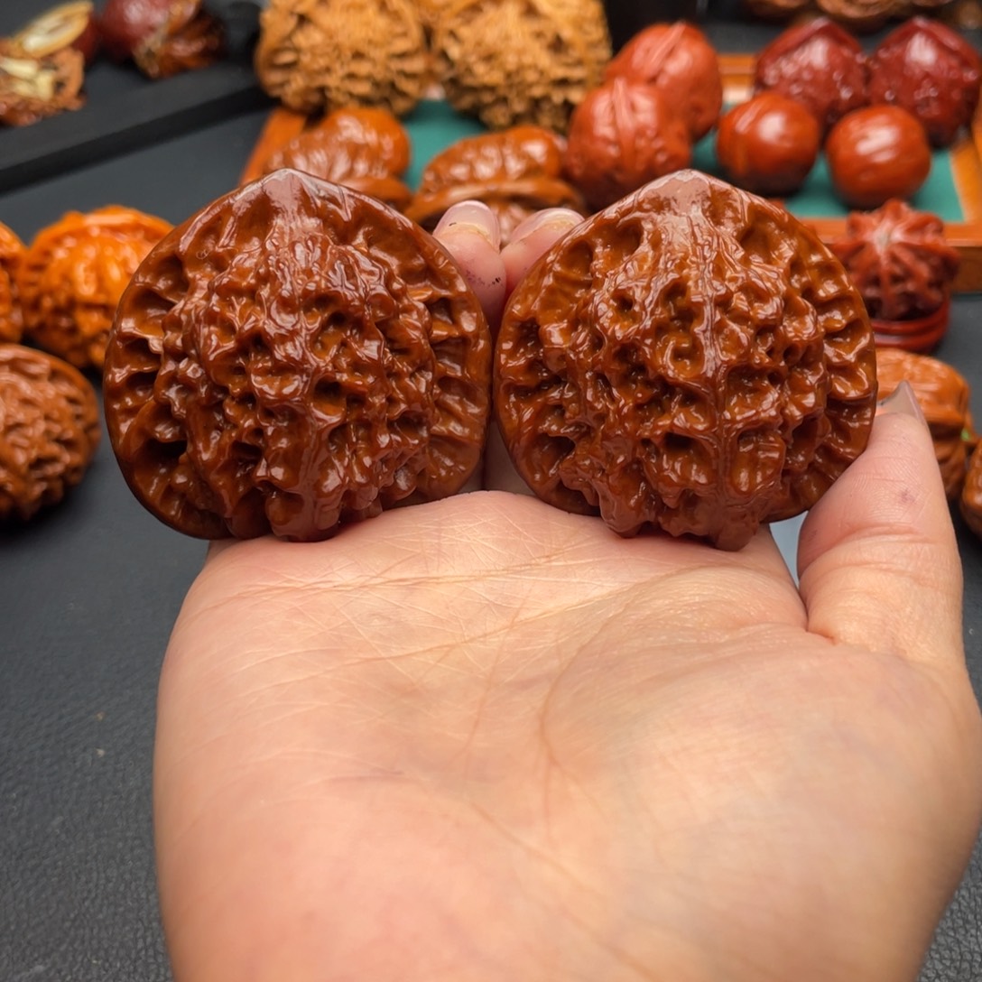 ゛***啦文玩核桃把件官帽