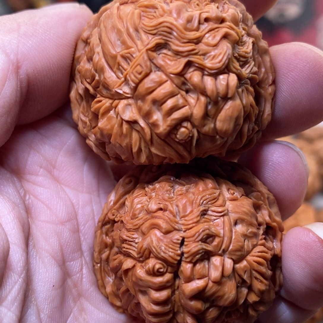 把件文玩核桃纯手工雕刻钟馗