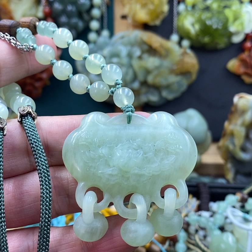 【闪购商品】未镶嵌岫玉吊坠
