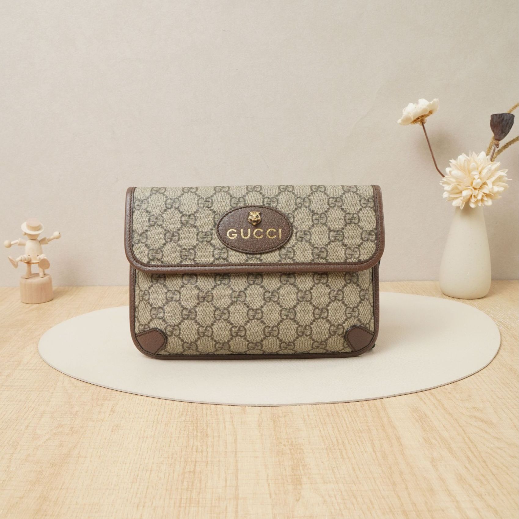 95新 GUCCI/古驰 古驰虎头腰包胸包中号老花/DS043592