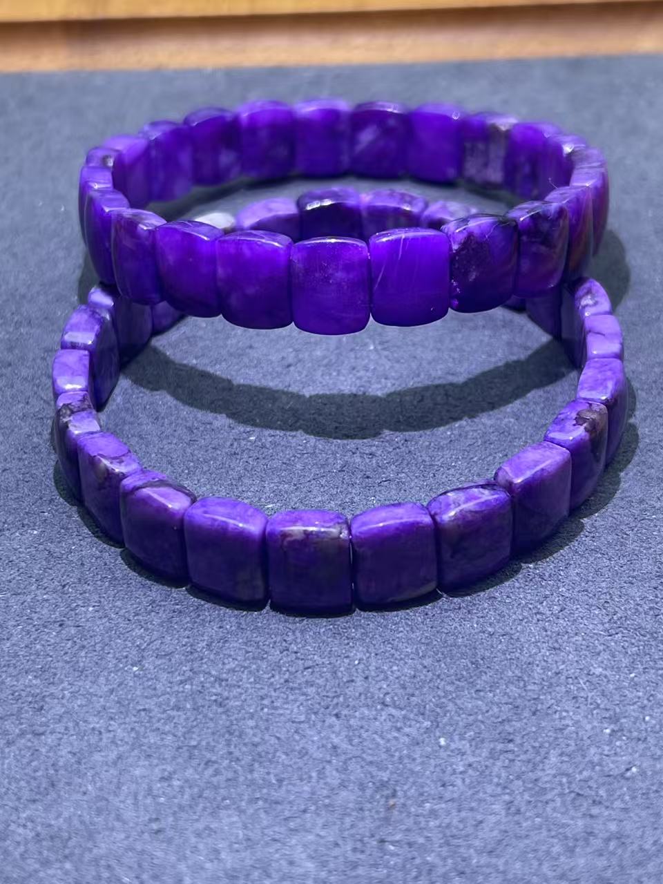 E1精美时尚气质百搭深紫舒10M手排