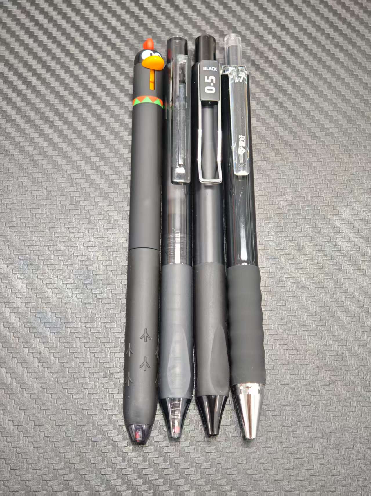 【发4支-黑武士】【爱好2703（0.7）+东米萌宠小鸡+慕乐（8198+8197）】