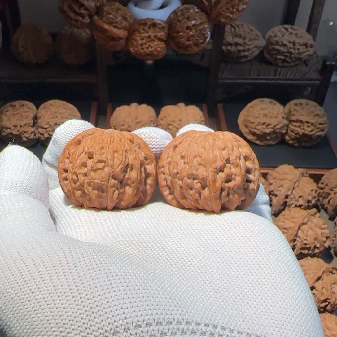 文玩核桃把件40尺全品正磨