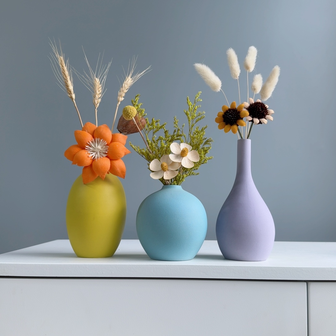 摆件陶瓷小花瓶摆件含花总高约20-30cm
