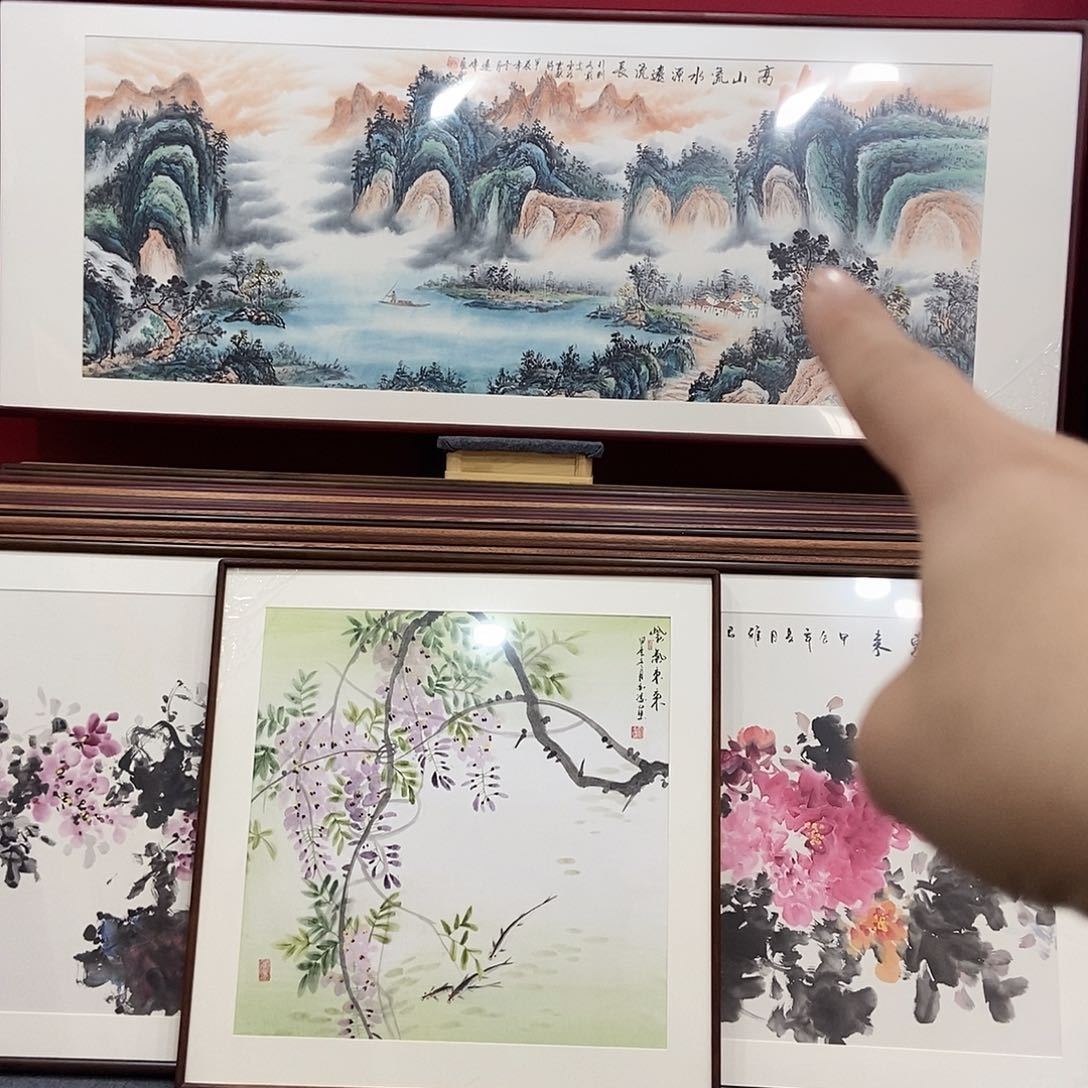 国画手绘带框作品210成80