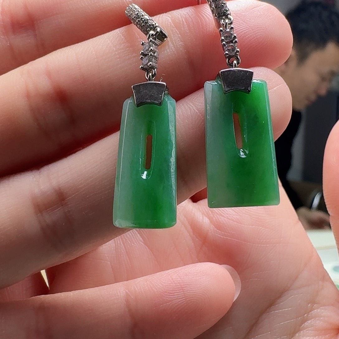 翡翠耳饰银S925镶嵌天然