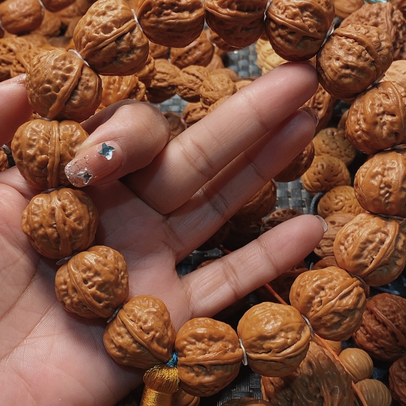 【闪购商品】文玩核桃吊坠相***元宝