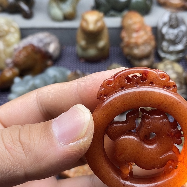 蛇纹石玉合金颈饰