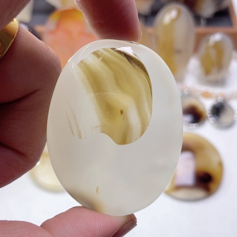 【闪购商品】玛瑙/玉髓颈饰未镶嵌