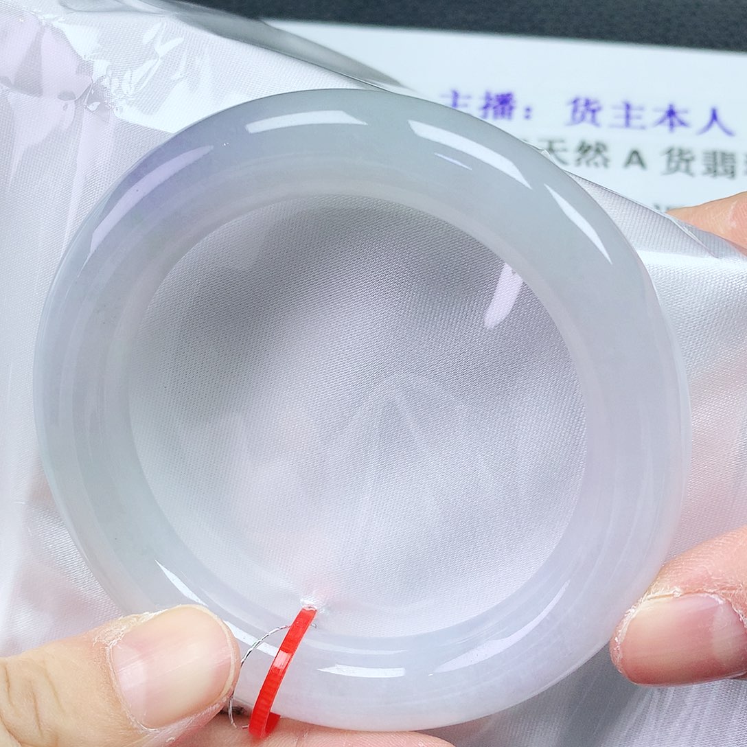 翡翠手镯未镶嵌56胖