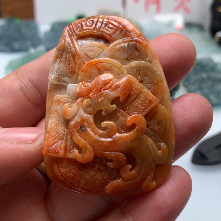 翡翠颈饰未镶嵌保真天然A货翡翠