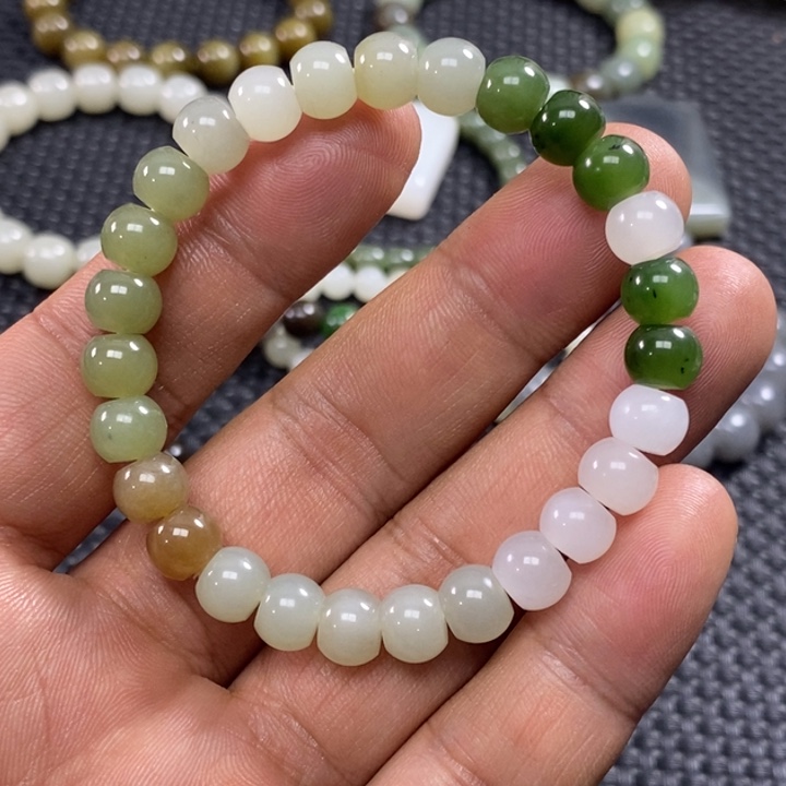 和田玉未镶嵌手链