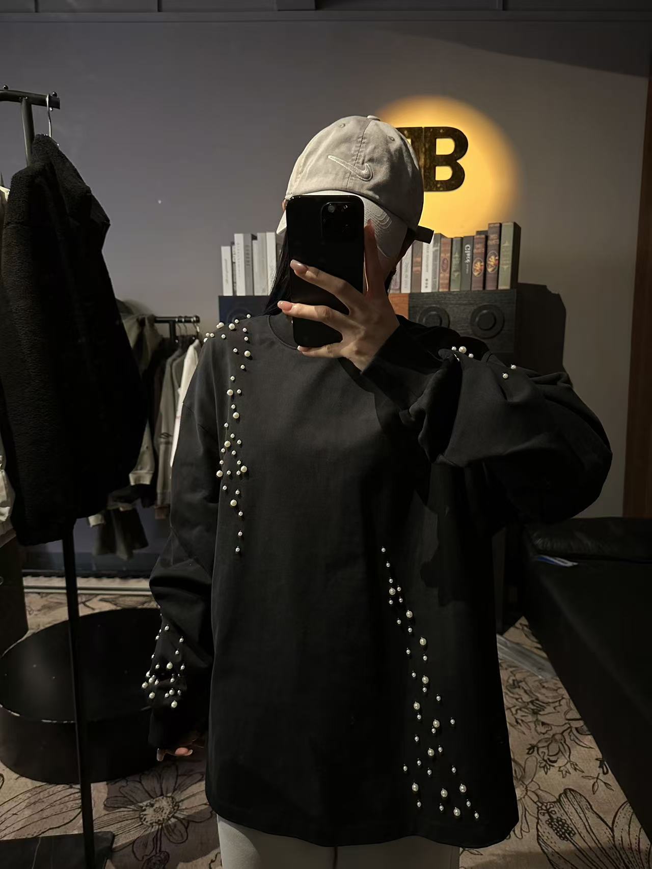 HG阿东【潮牌】钉珠工艺对版休闲早秋款卫衣女A295