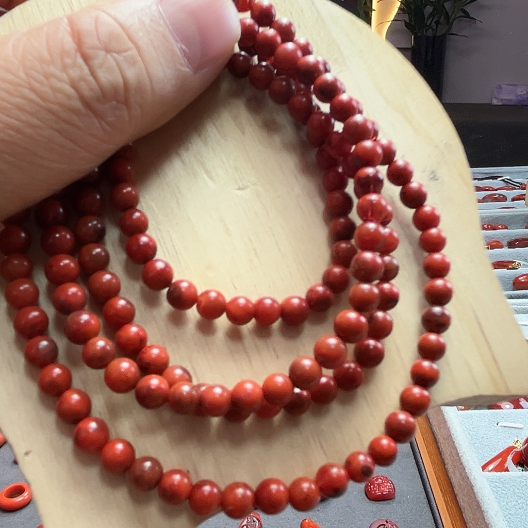 南红玛瑙合金颈饰