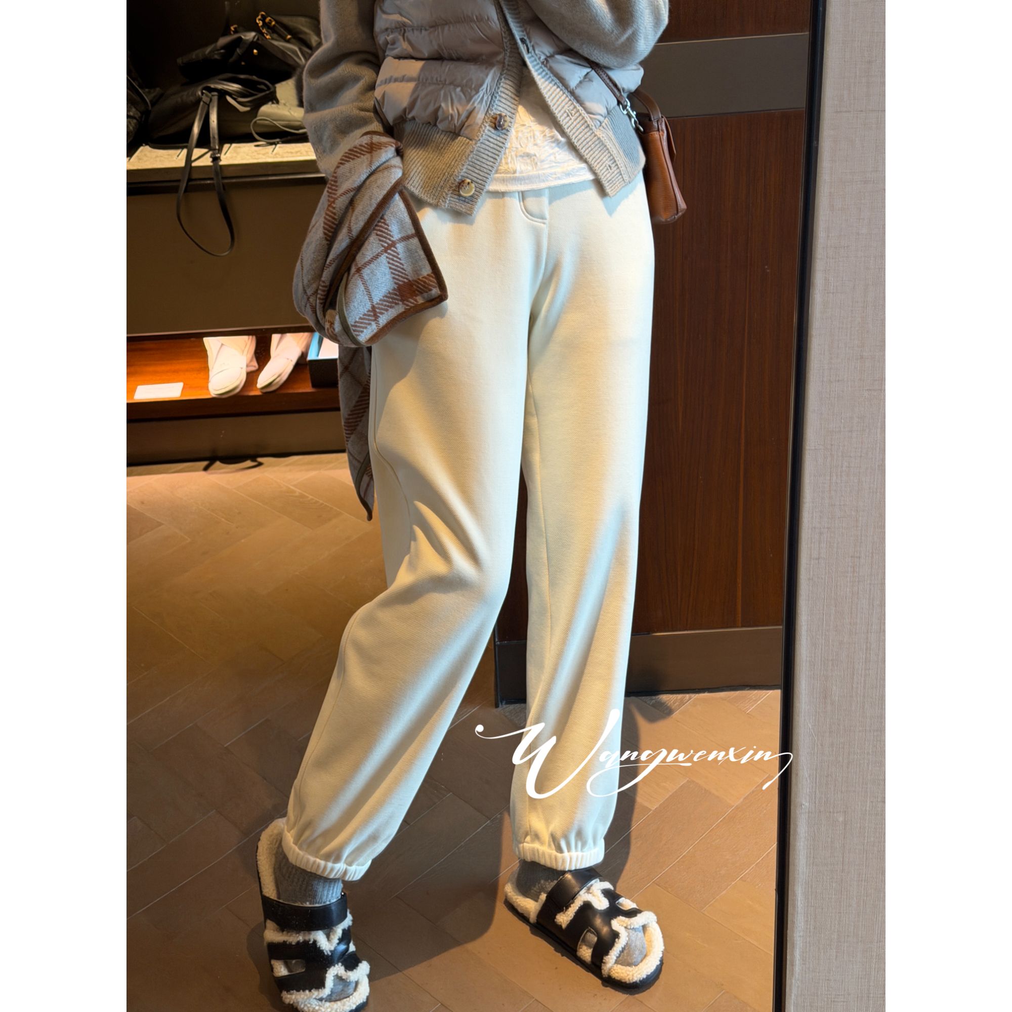 【王雯馨】“窄脚裤”裤型 爆好！！！一定要入！！保暖 加绒裤