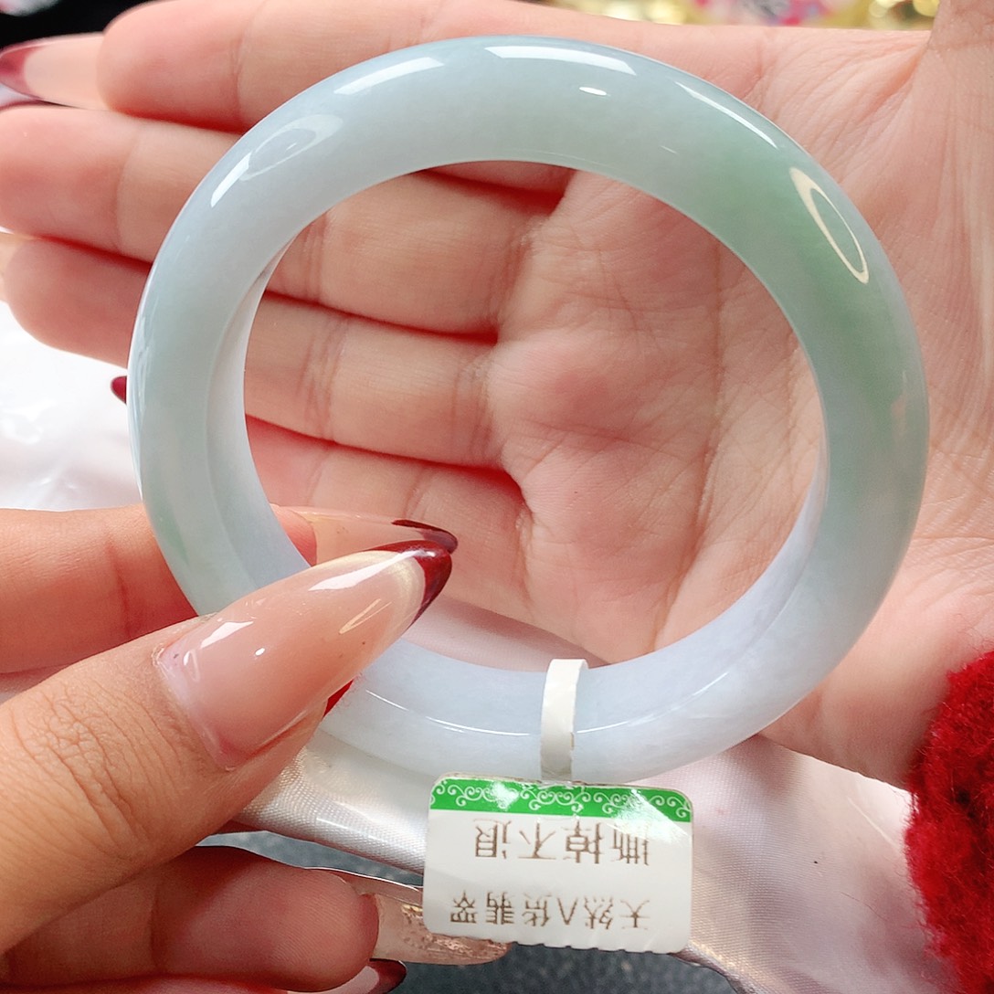 翡翠未镶嵌手镯缅甸天然翡翠