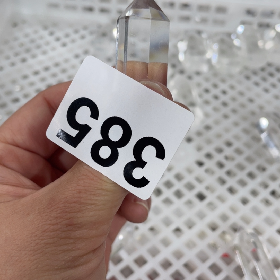 熊***二未镶嵌珠宝半成品水晶