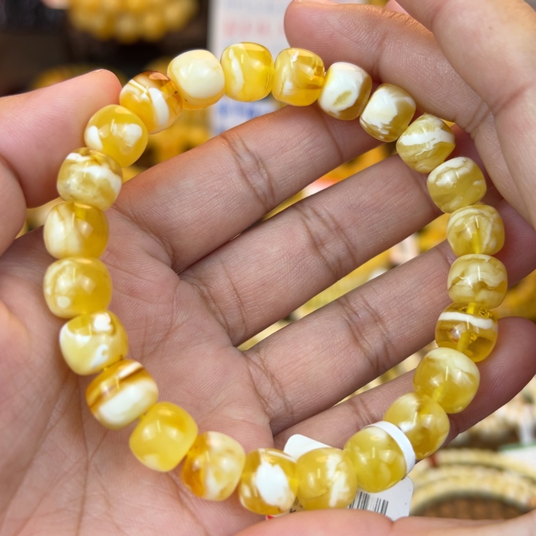 琥珀裸石未镶嵌kjjhhhhnnmm