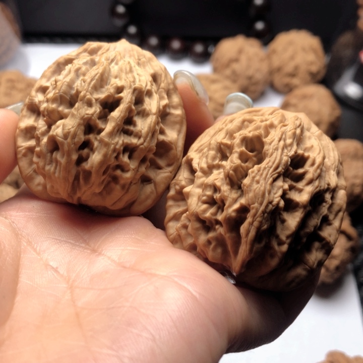 文玩核桃吊坠麦虎41