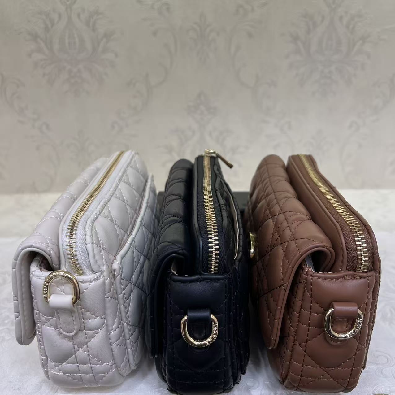 Laugh Queen手工打造真皮女士新款 0732 甜甜黑棕白色 18cm